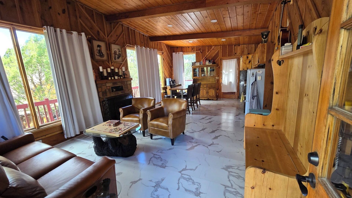 Payson Cabin | Lake access, Quiet, Family and pet friendly