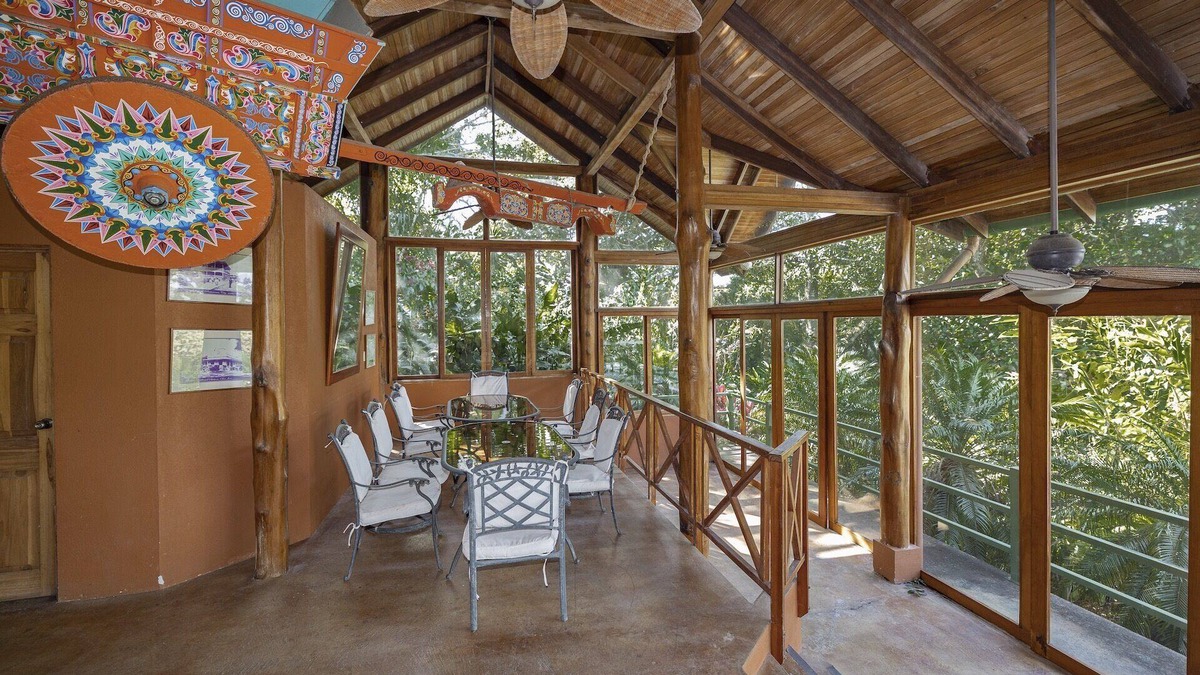 Tilaran House | Lake Arenal Cabin Casa Buena Vista