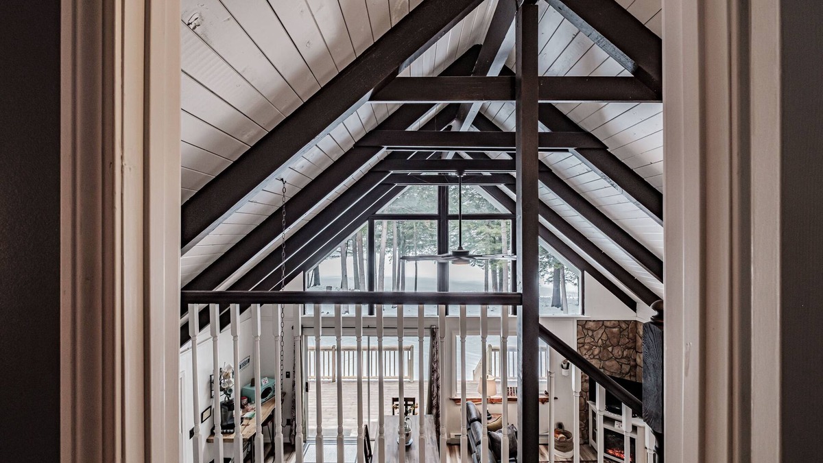 Lake Arrowhead Cottage | Lake Arrowhead Waterfront Cottage