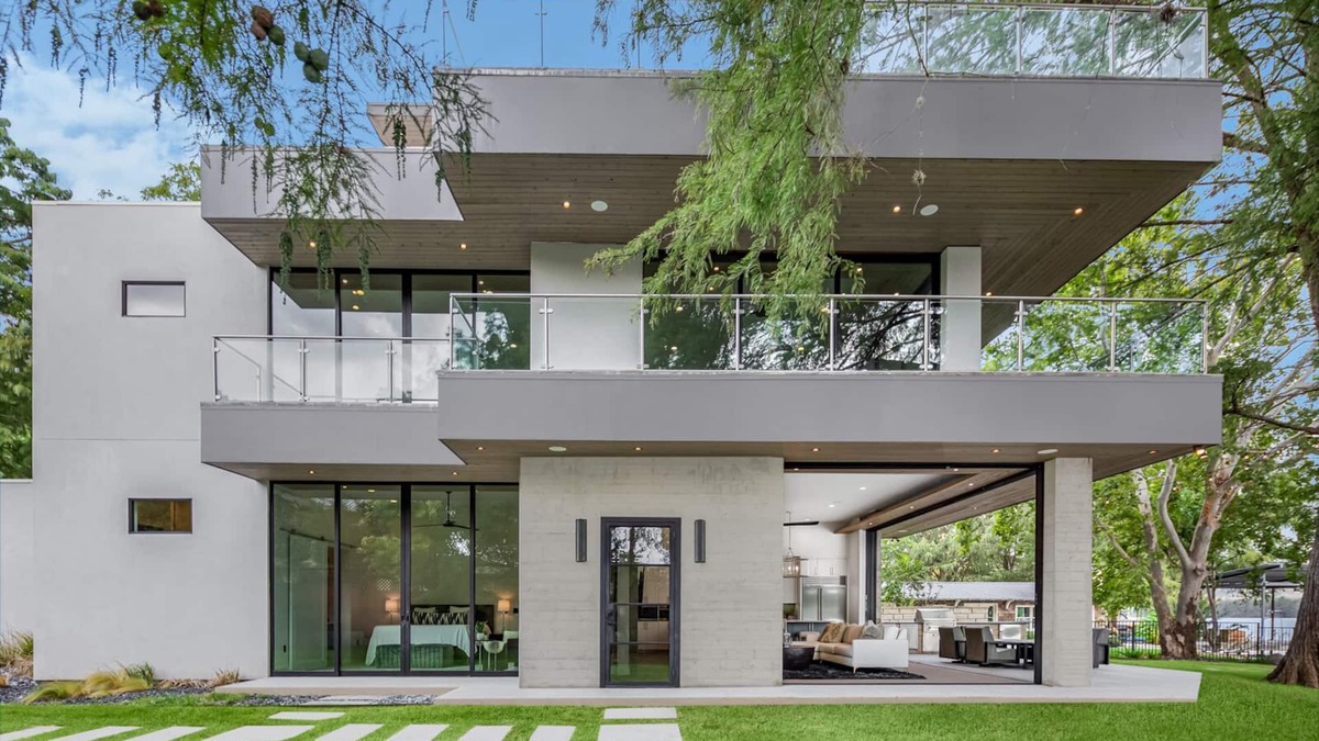 Austin House | Lake Austin Guest House Waterfront: Golf+Wakeboard+SXSW+ACL+F1