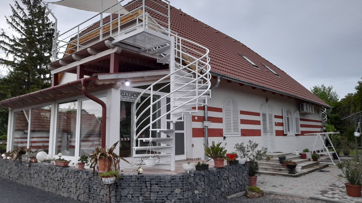 Badacsonytomaj Apartment | Lake Balaton, vacation! Experience! Romantic!