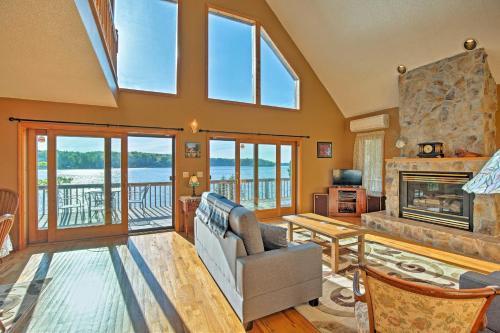 Lake Bonaparte House | Lake Bonaparte Fins and Feathers Lodge with Dock!