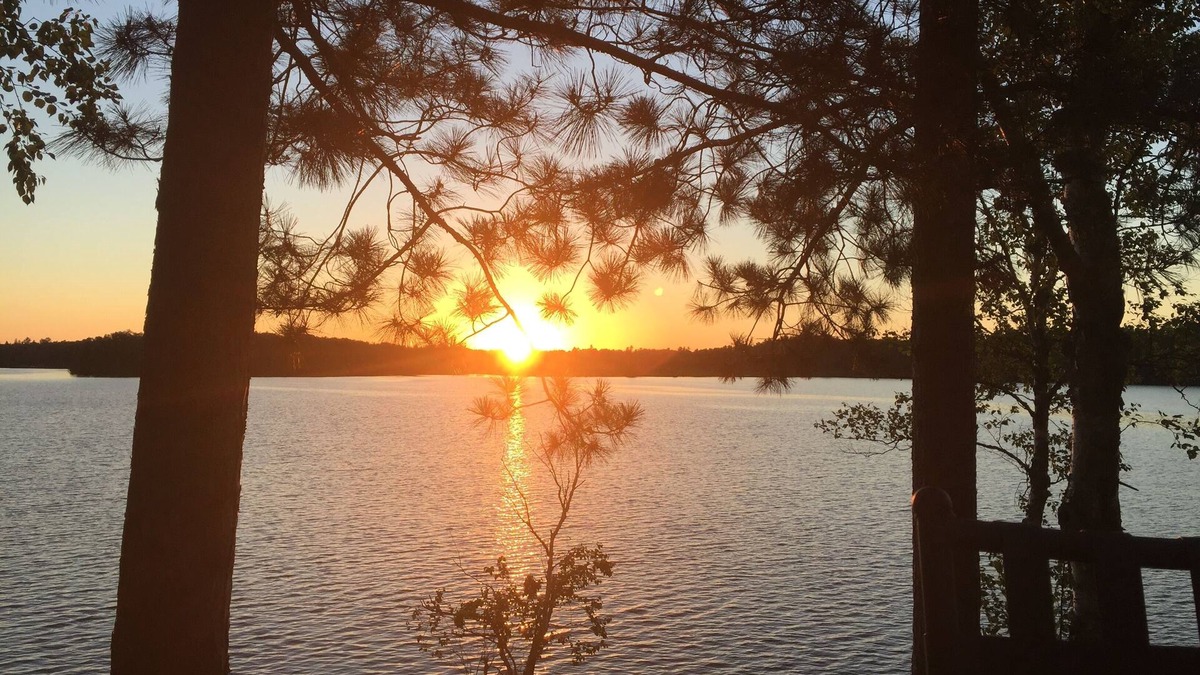 Duluth Cabin | Lake Cabin on beautiful Pequaywan Lake