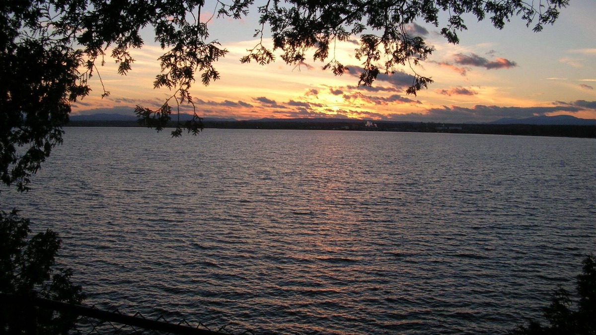 Plattsburgh Cabin | Lake Champlain Cabin