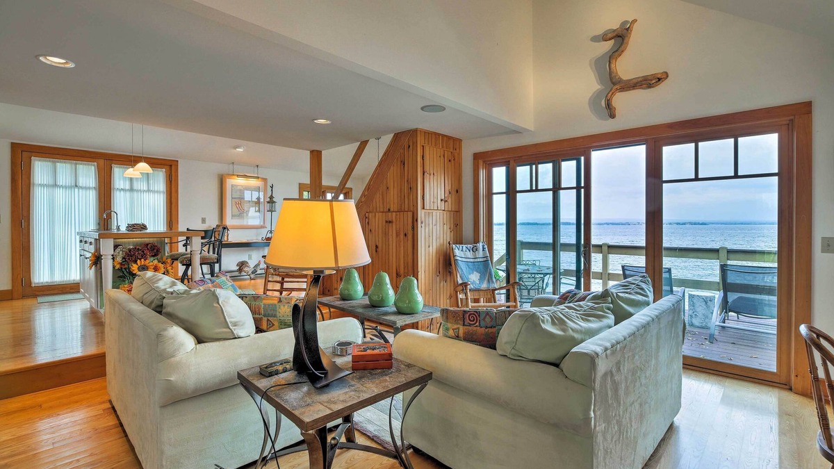 North Hero Cottage | Lake Champlain Cottage w/Private Deck & Fire Pit!