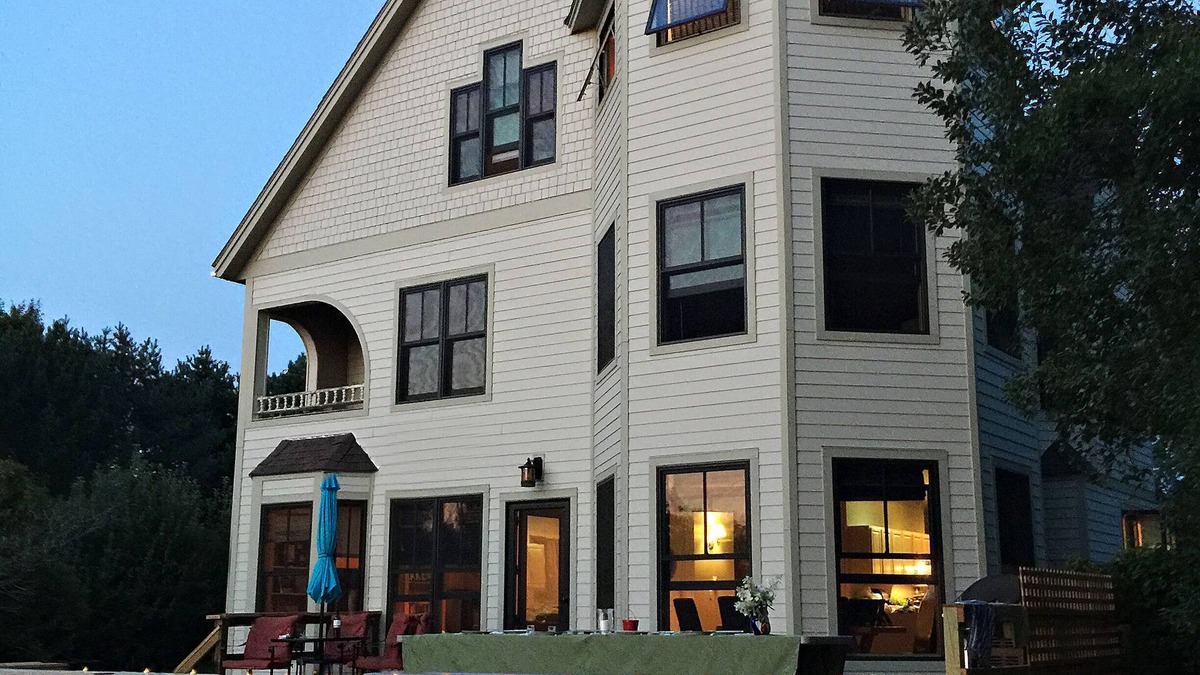 South Hero House | Lake Champlain Lakefront House