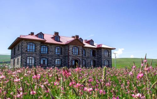 Cildir Hotel | Lake Cildir Lodge