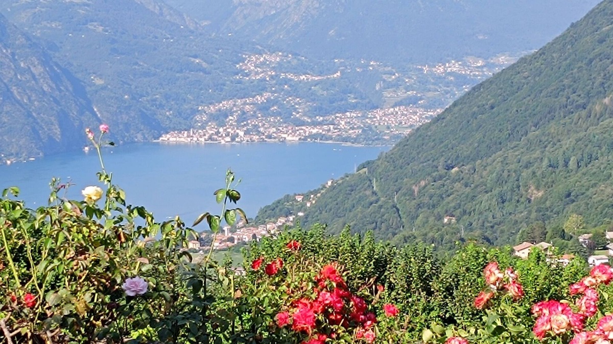 Alta Valle Intelvi Apartment | Lake Como, beautiful apartment with amazing view and private garden