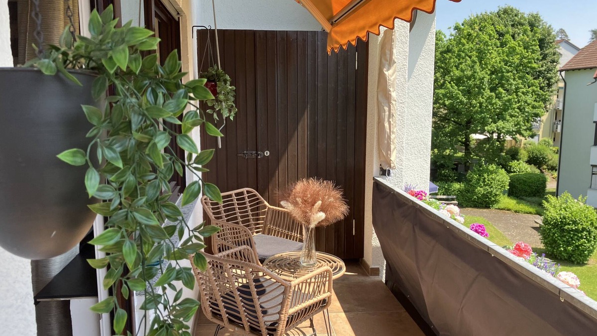 Eriskirch Apartment | Lake Constance very close: Cute little gallery apartment in Eriskirch-Schlatt