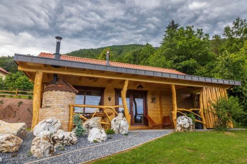 Vidrga House | Lake Cottage - Koča ob jezeru