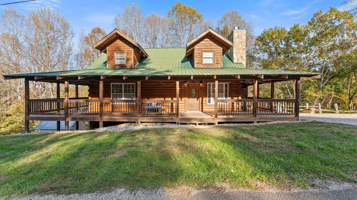 Etoile Cabin | Lake Daze Escape- Entire Cabin on Barren River Lake!