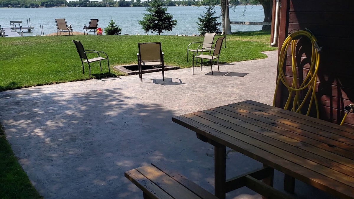 Hankinson Cabin | Lake Elsie Lake Home in Hankinson, ND