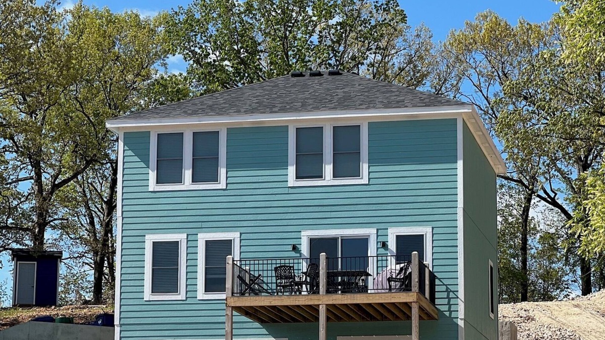 Gravois Mills House | Lake Escape at Station 46
