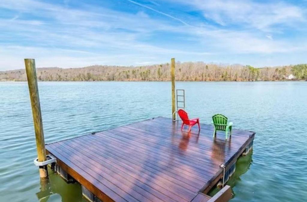 Claremont House | Lake Escape