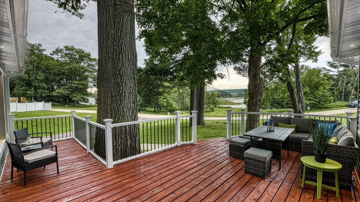 Iron Mountain House | Lake Escape w/Private Dock & Spa-like amenities