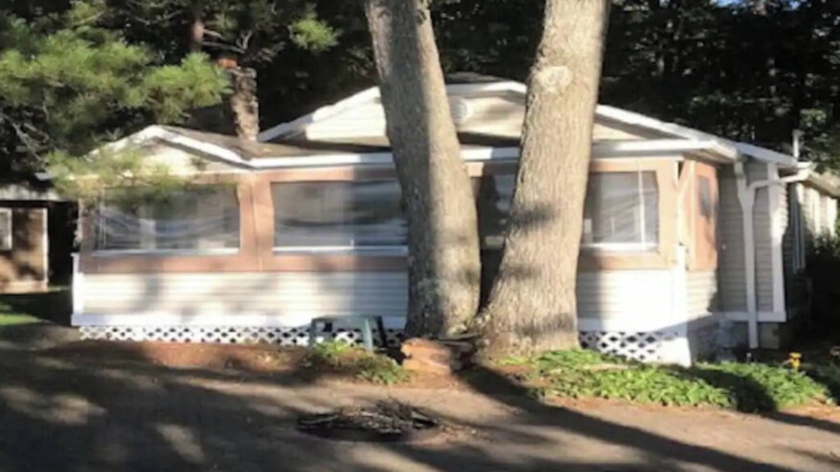 West Branch Cottage | Lake Front 2 Bedroom with sandy beach and close to ORV trails!