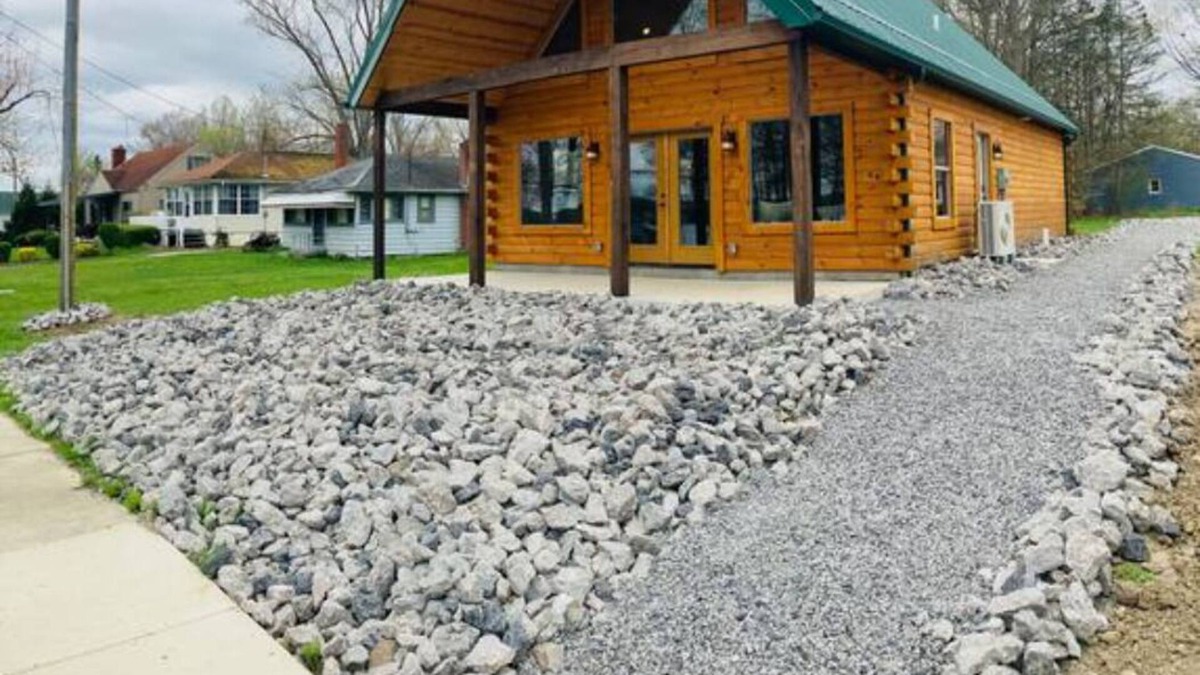 Craig Beach Cabin | Lake Front Cabin