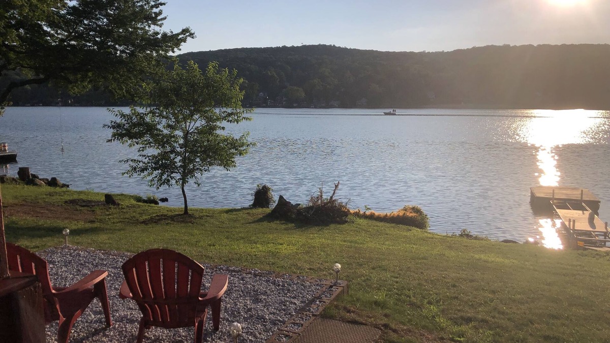 Middlefield Cottage | Lake Front Cottage #7!