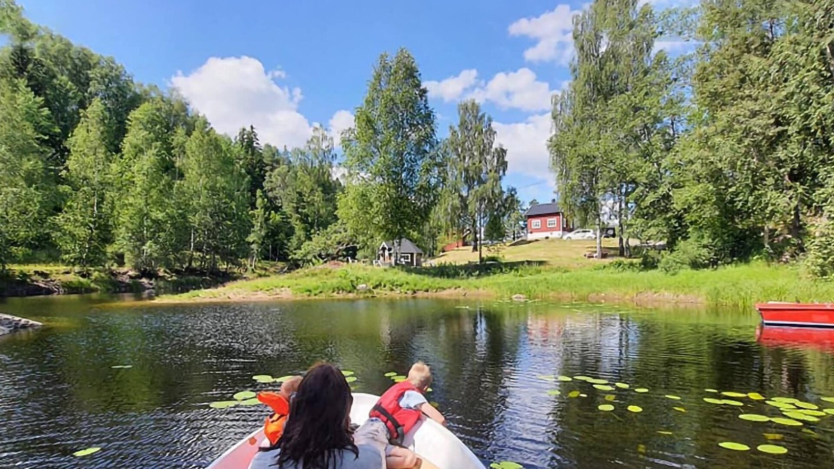 Drangedal House | Lake front home in Neslandsvatn