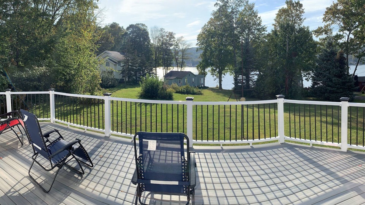 Middlefield House | Lake Front Home.
