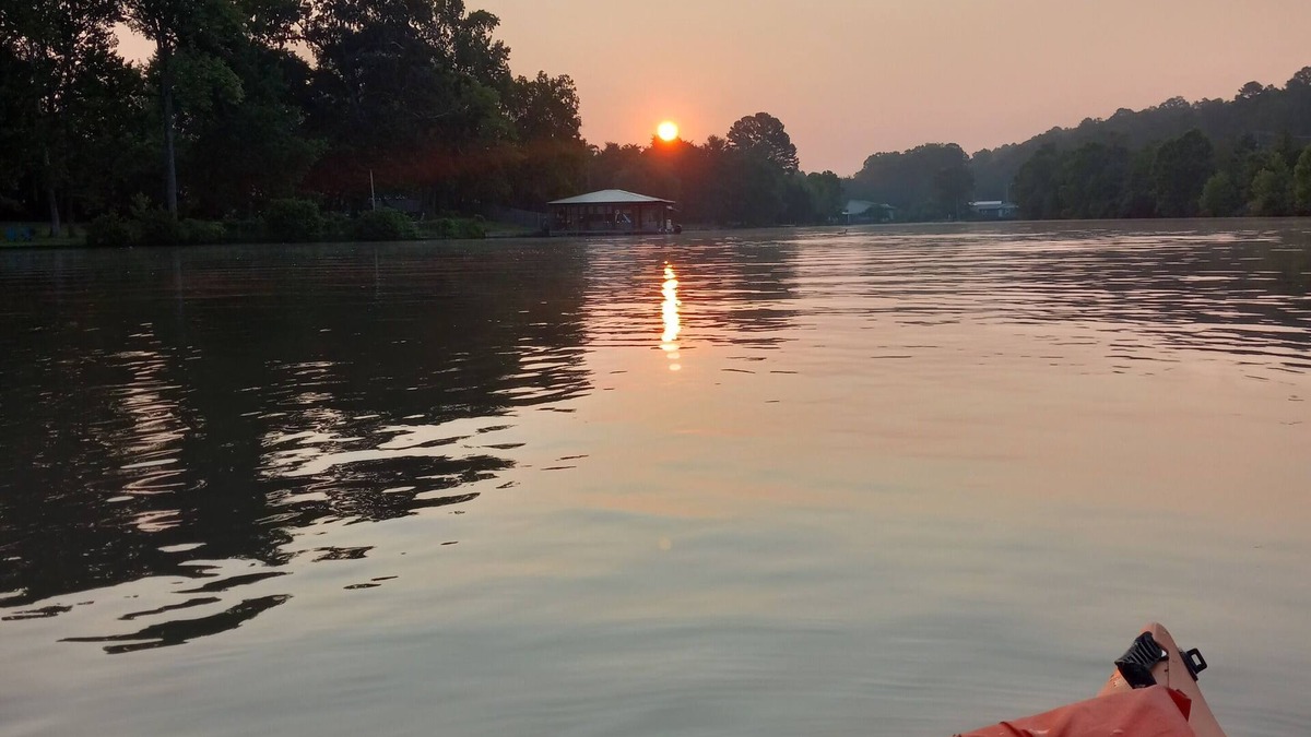 Royal House | LAKE FRONT, Kayaks, Fishing and boat dock!