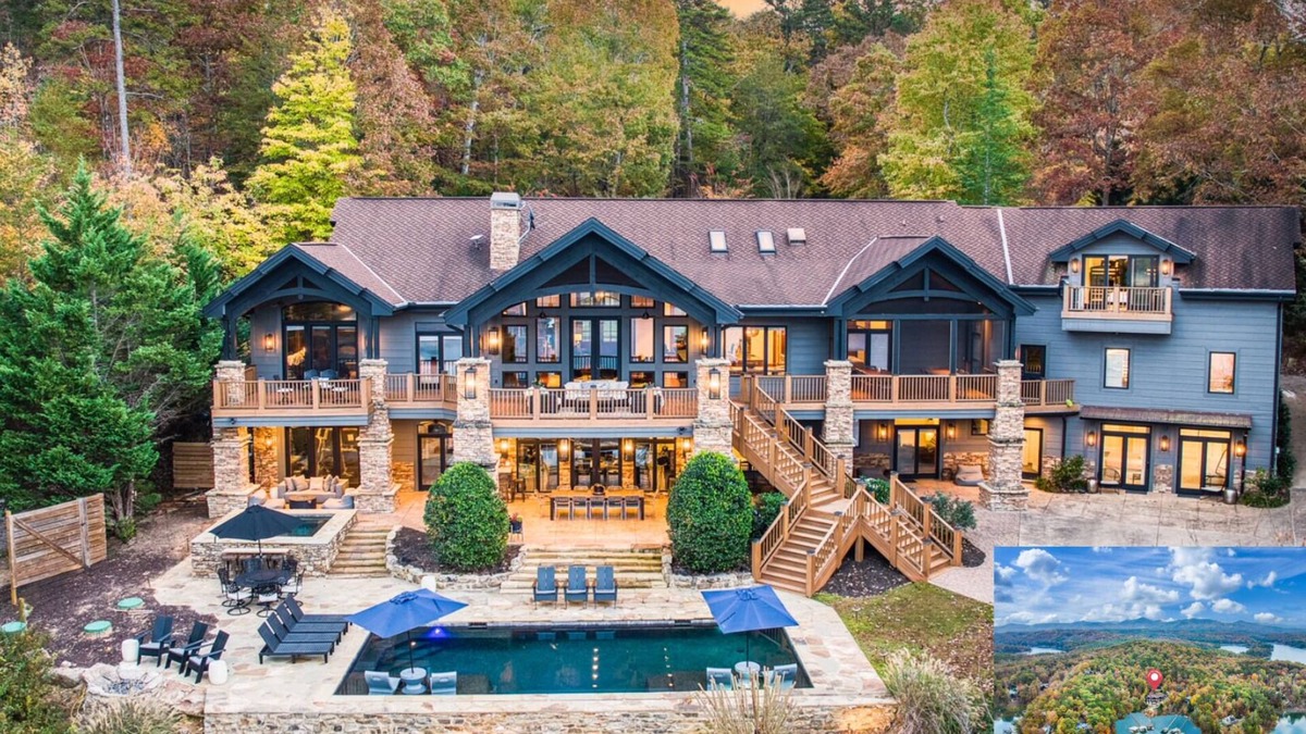 Blue Ridge Cabin | Lake Front Luxury Pool Hot tub Movie Theater Gym