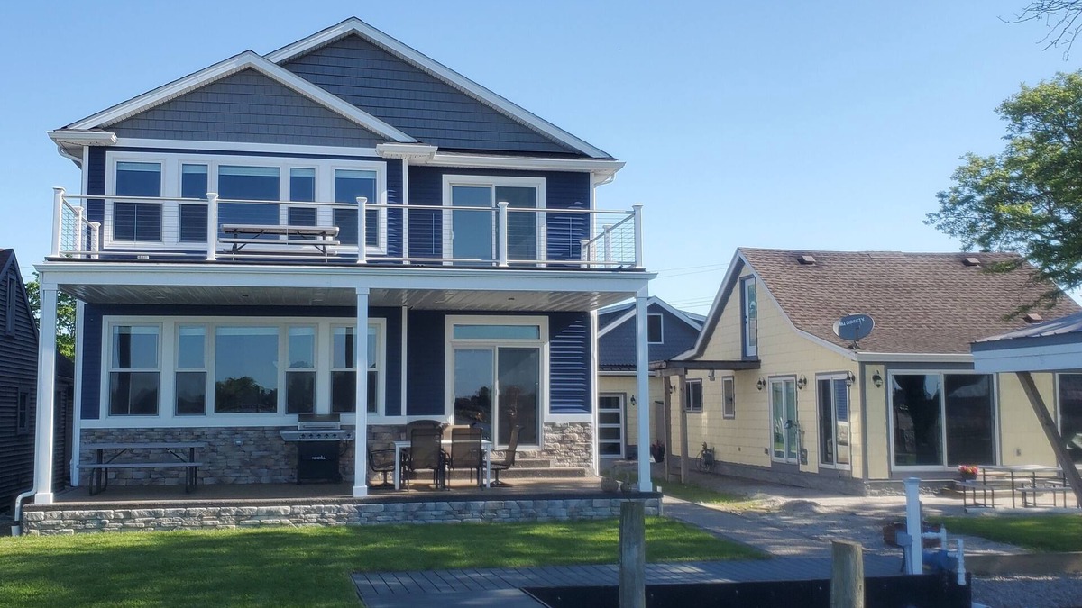 Anchorville House | Lake front luxury new house located across from famous Cabana Blues Resort