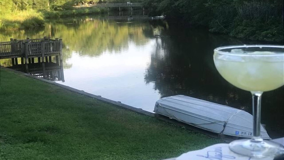 Country Club Estates House | Lake Front Pet Friendly Rehoboth Beach Home Sleeps 8