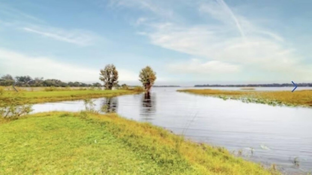 Hernando House | Lake front, sleeps 10, outside Jacuzzi, bike trail! 2 kayaks available!