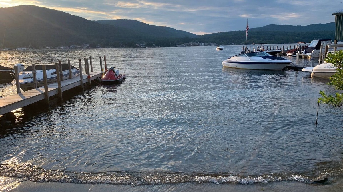 Lake George Apartment | Lake George Great Location with Lake Access
