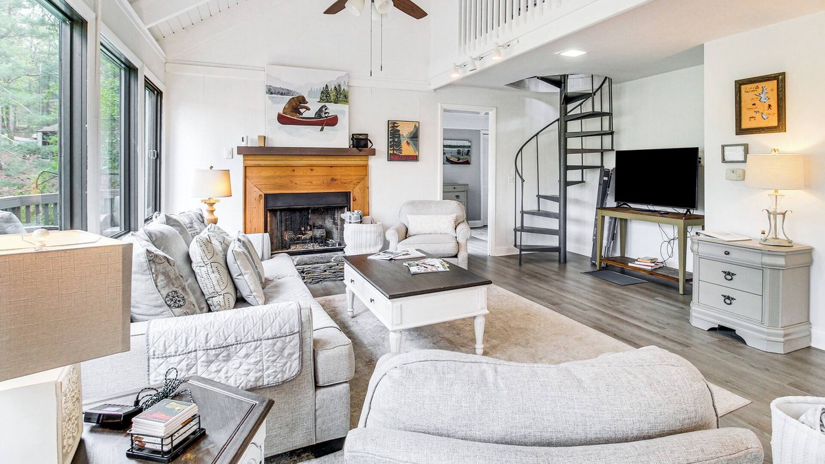 Big Canoe House | Lake & Golf Course Views: Big Canoe Home w/Deck!