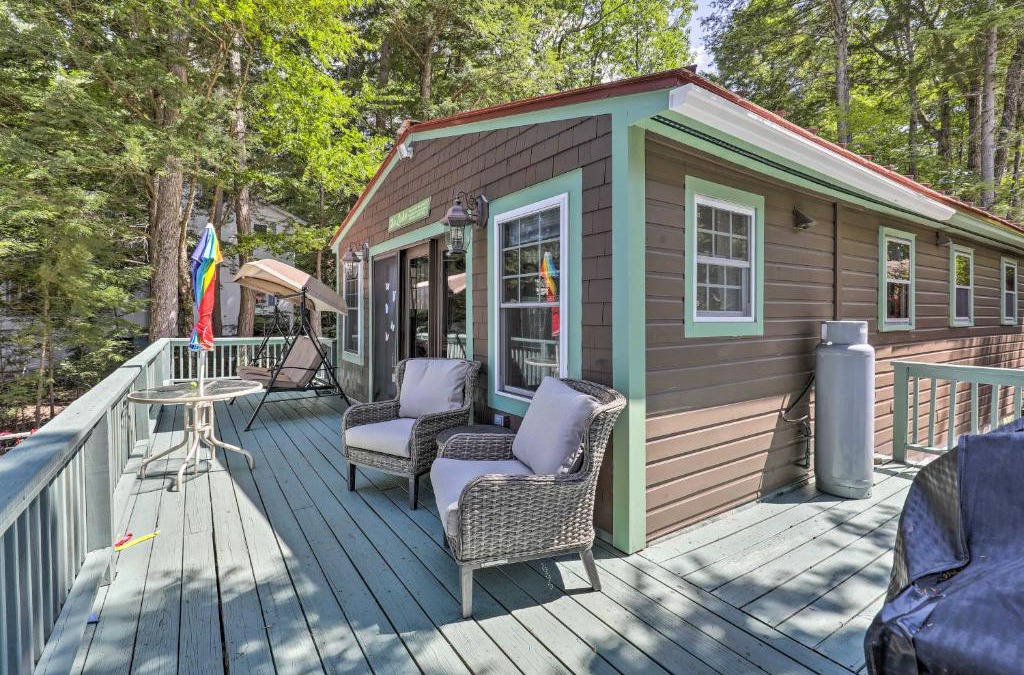 Sanbornton House | Lake Hermit Cabin with Kayaks and Paddleboards!