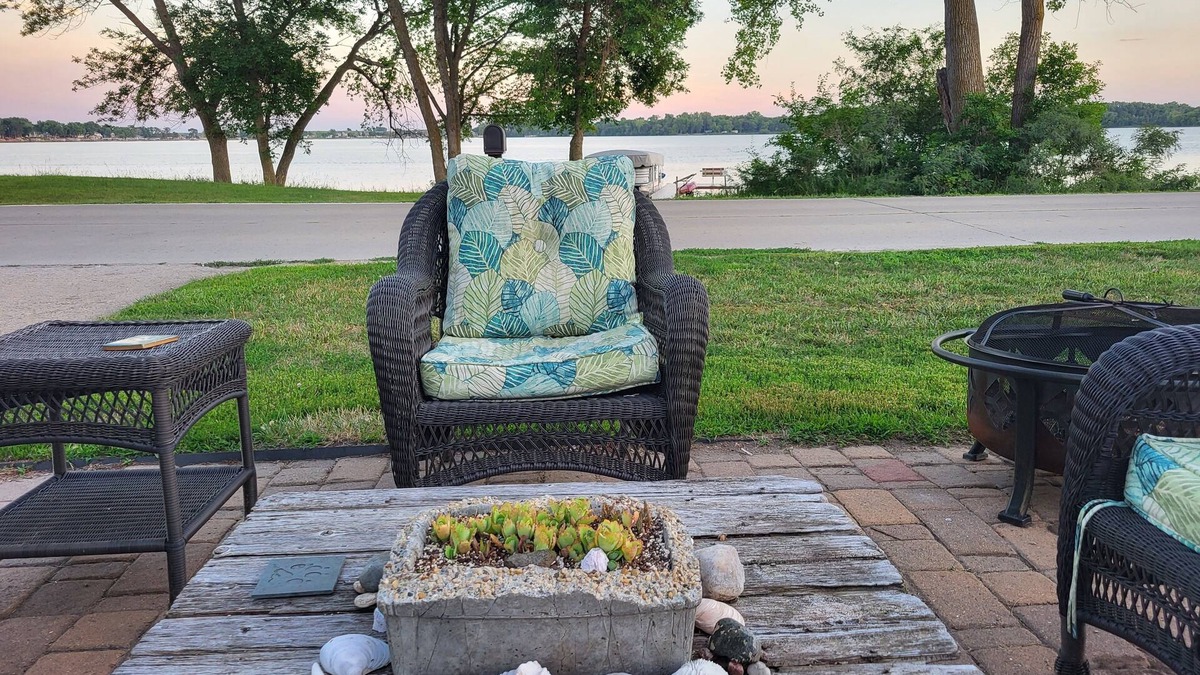 Lake View House | Lake Home.