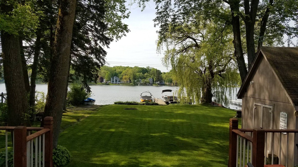 Village of Richfield House | Lake House- 20 min from Milwaukee