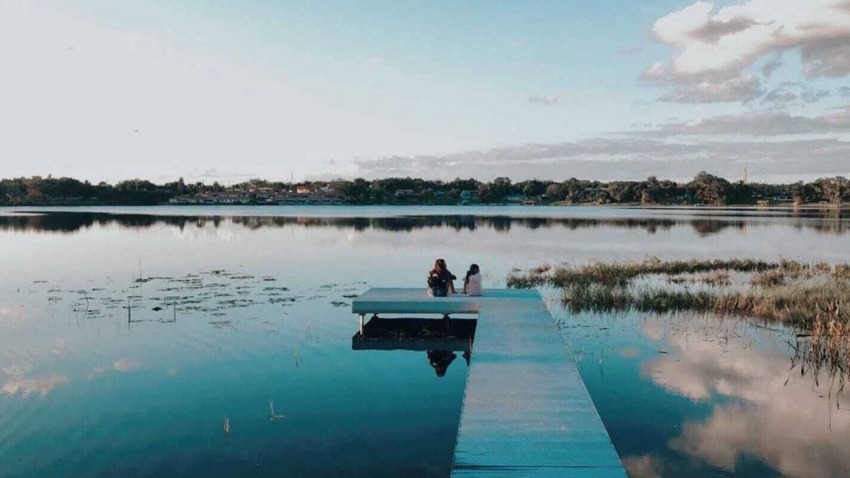 Lake Placid House | LAKE HOUSE FAMILY VACATION RETREAT, w/water toys sleeps 16 and RACE Ready