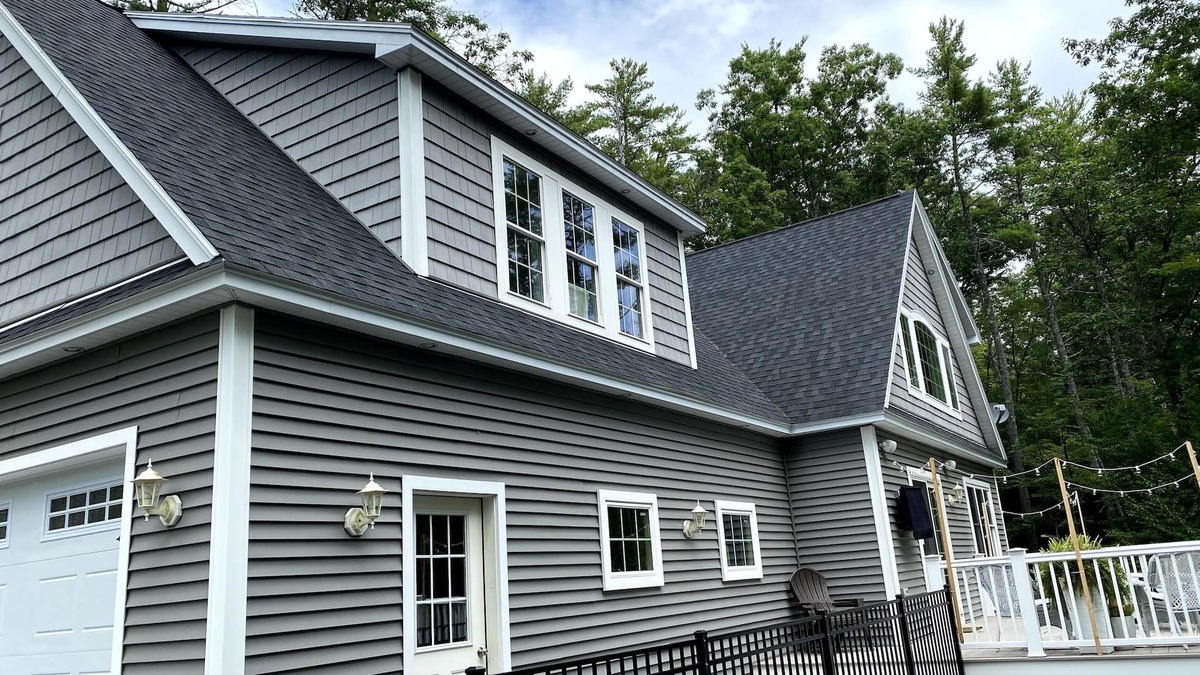 Shapleigh House | Lake House Luxury on Mousam Lake