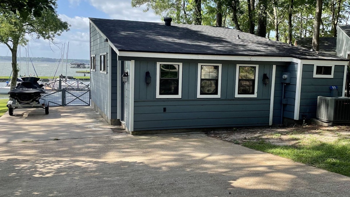 Cape Royale House | Lake House on the water close to the marina