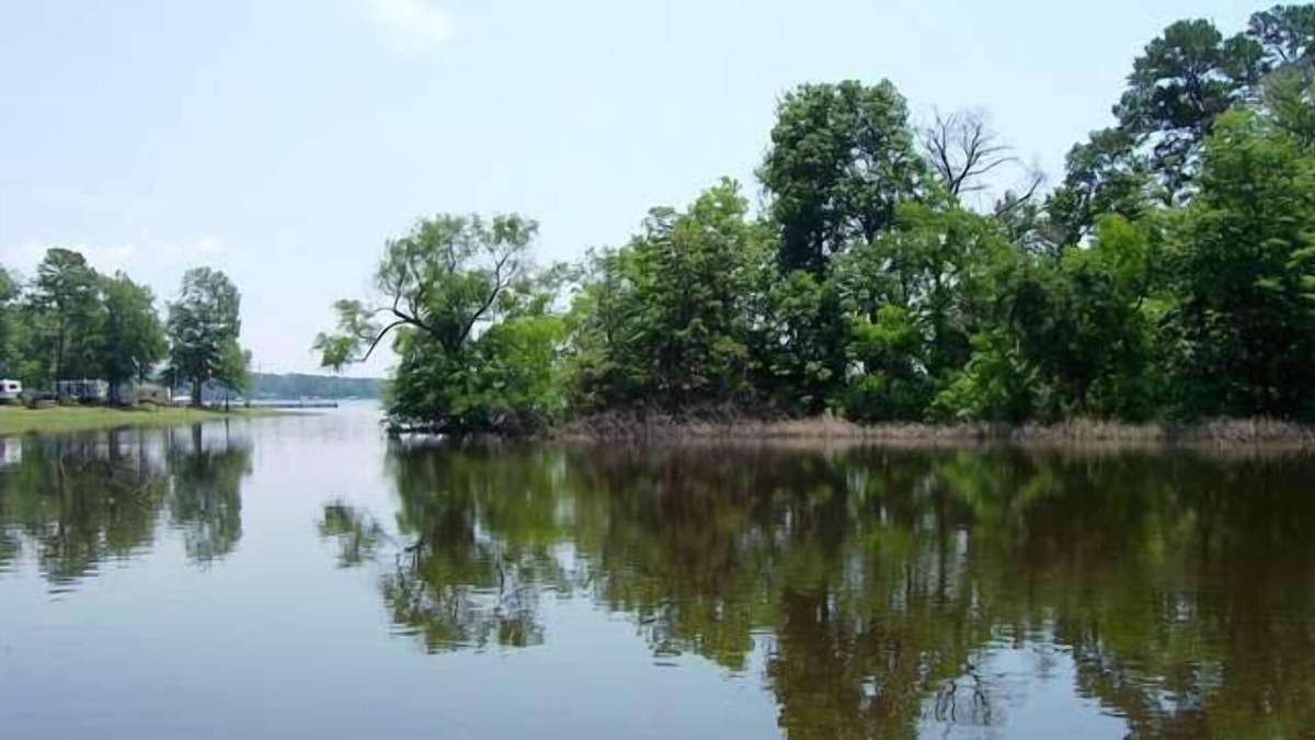 Milam House | Lake house on Toledo Bend Reservoir near Milam, Texas