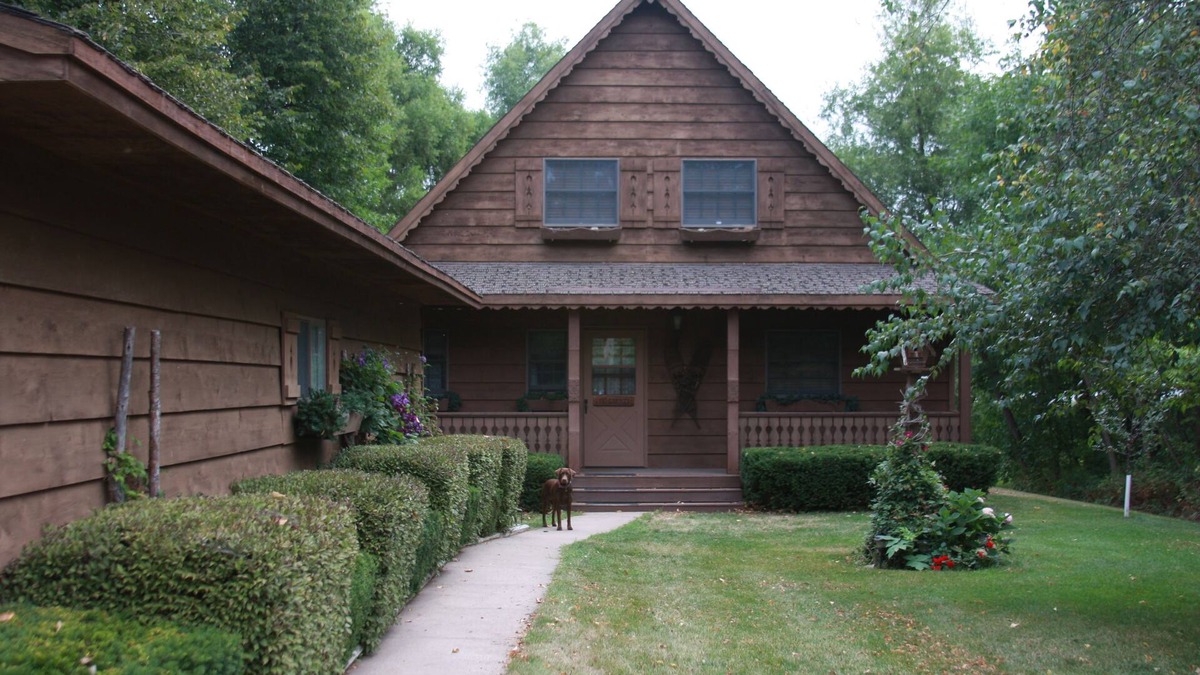 Isle House | Lake house with personal zero entry walk in beach