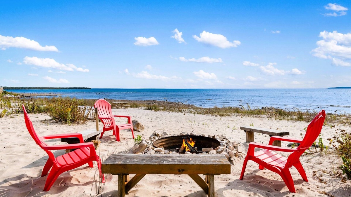 St Ignace House | Lake Huron Beachfront Home~Mackinac Island Views!