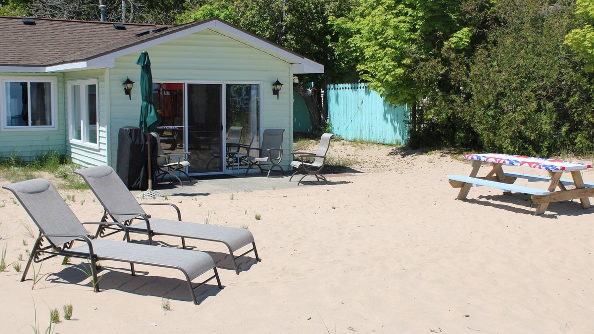 Greenbush Cottage | Lake Huron Cottage with Private Sandy Beach