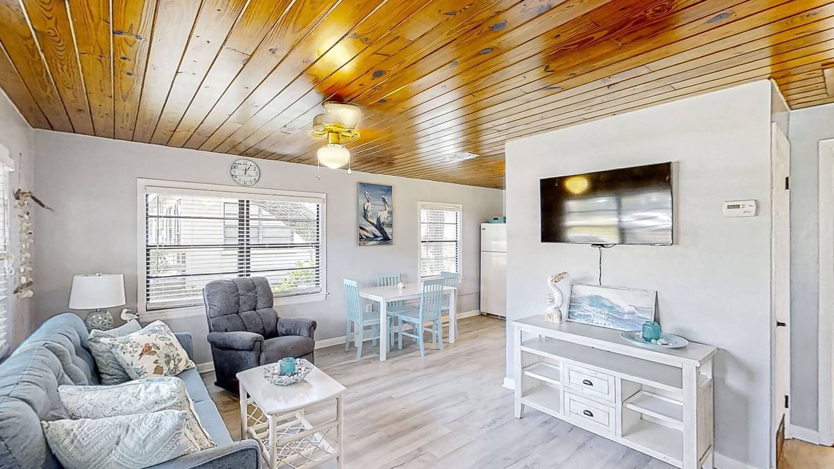 Lake Placid Condo | Lake June Resort #9 | Condo in Lake Placid