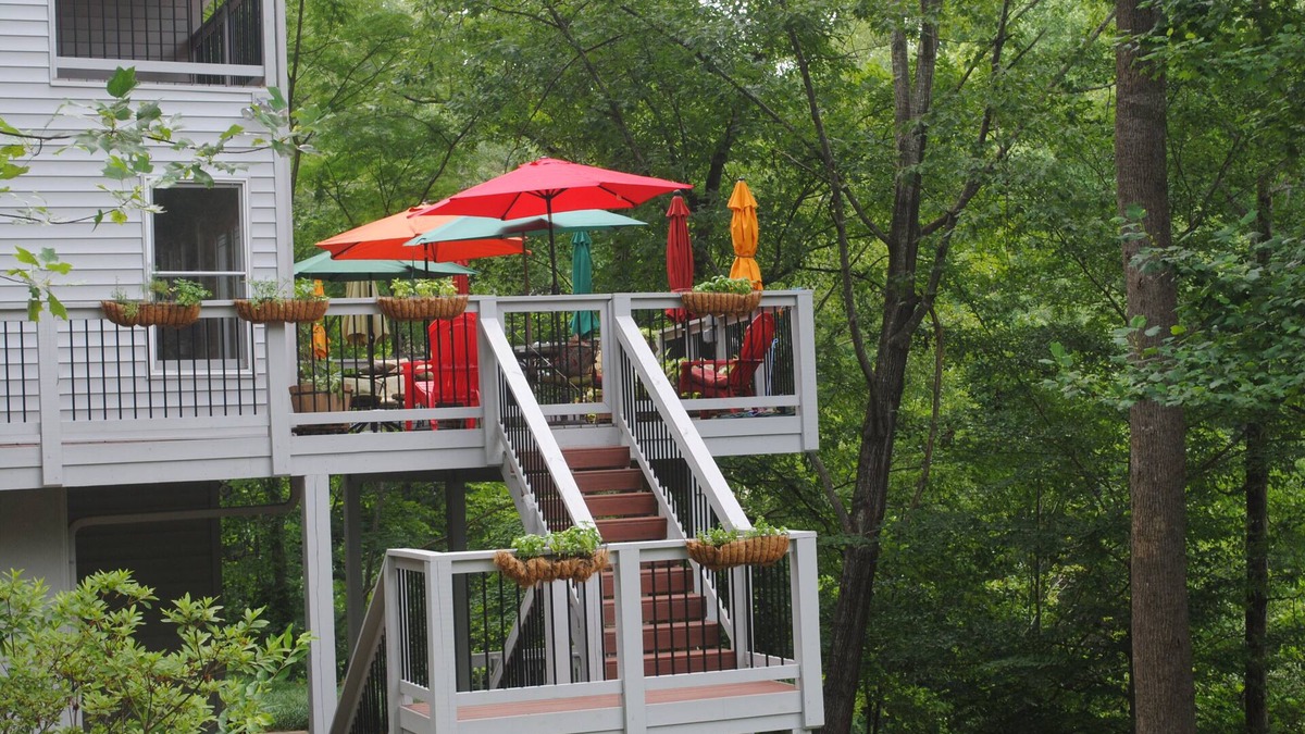 Seneca House | Lake Keowee: Lake front 7 mi from Clemson stadium