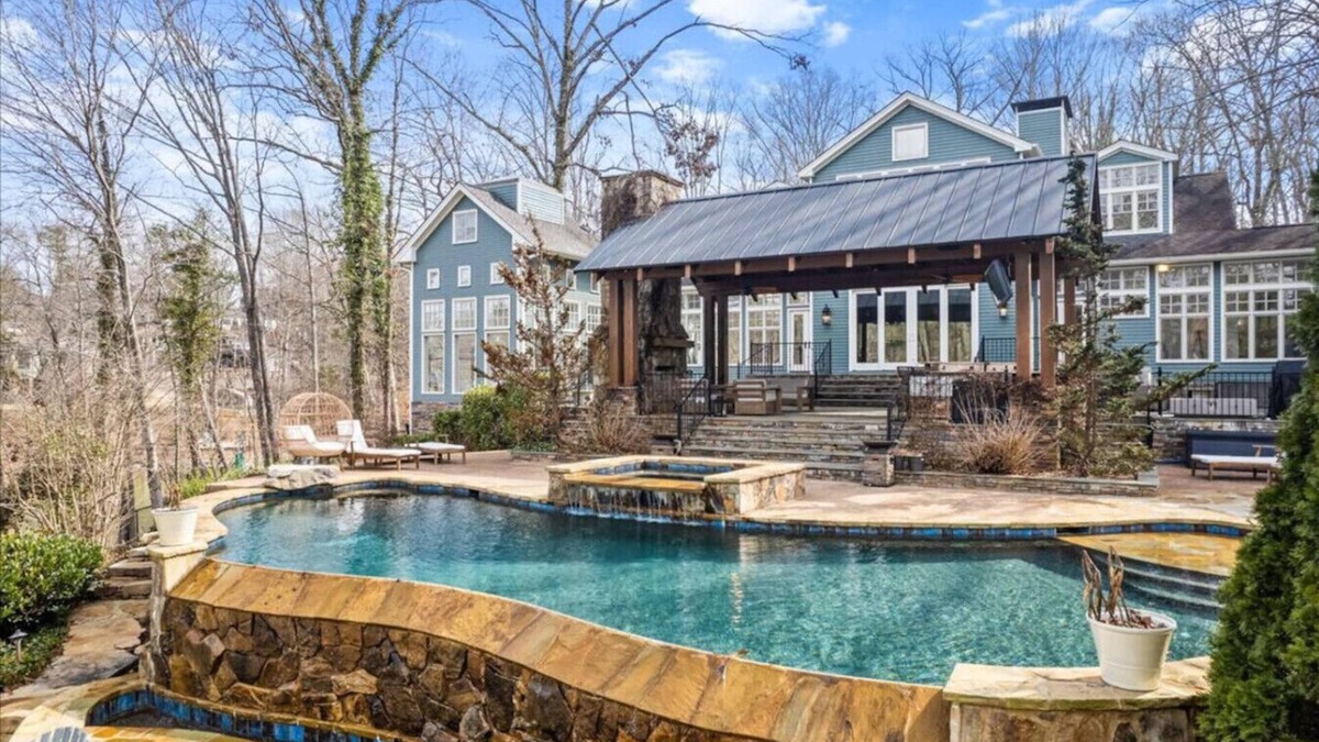 Buford House | Lake Lanier Lakefront Escape