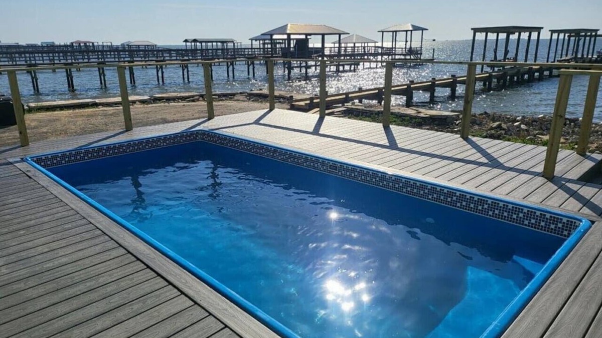 Lake Catherine House | Lake Leisure 6 Beds With Pool