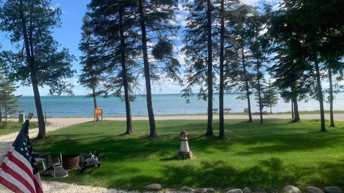 Pointe Aux Pins Cabin | Lake Life at its best! Enjoy this Cabin on Bois Blanc Island.