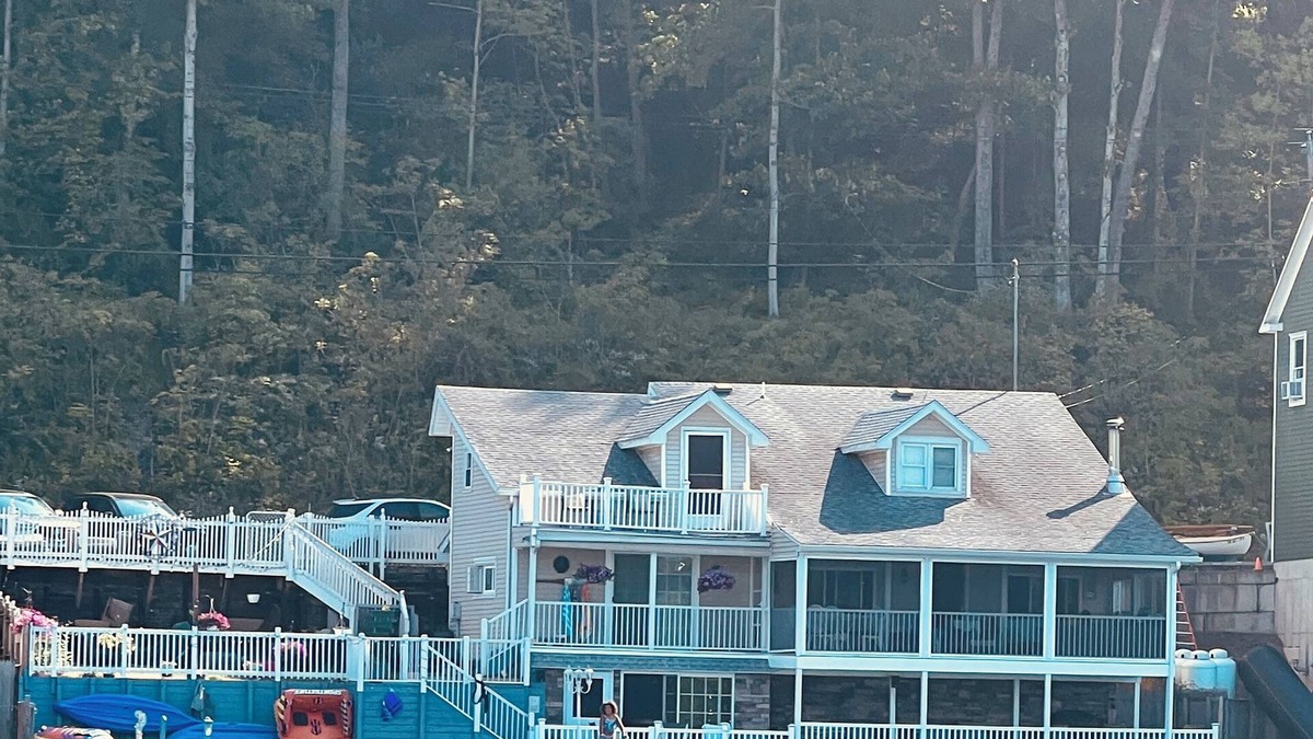 Cuba House | Lake Living Paradise! Views from every level, screened in deck, fire pit & more!