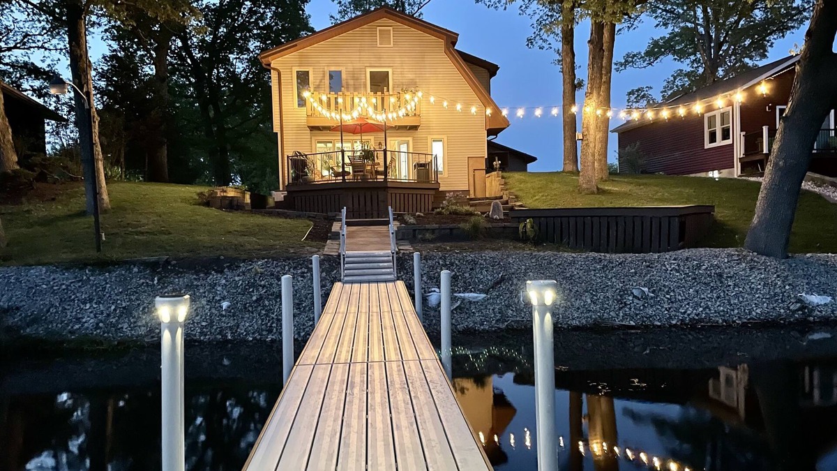 Rochester House | Lake Manitou Home - 3 Bedroom Family Retreat