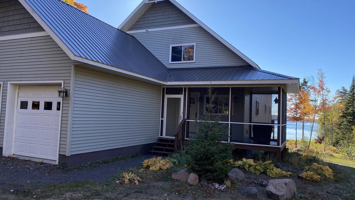 Mohawk House | Lake Medora Loft house near Copper Harbor and Mount Bohemia.