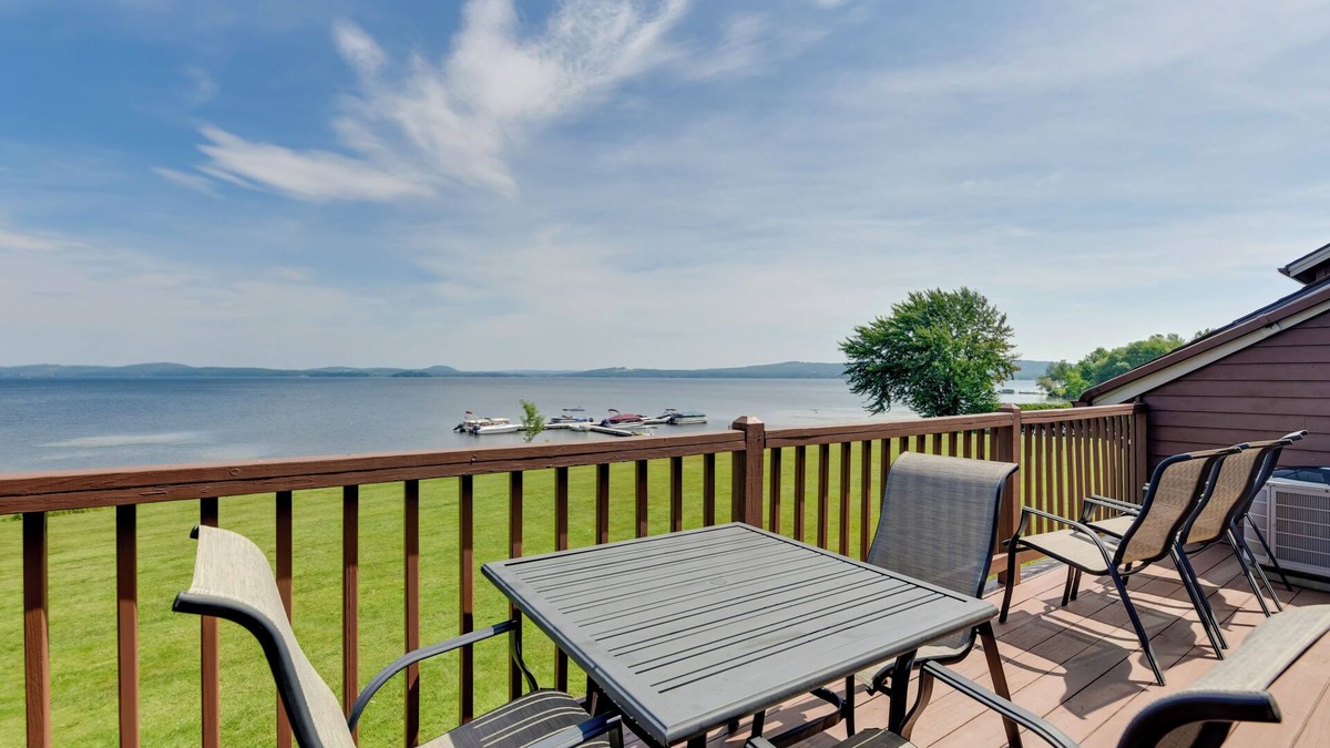 Newport Center Condo | Lake Memphremagog Access: Newport Condo w/Balcony